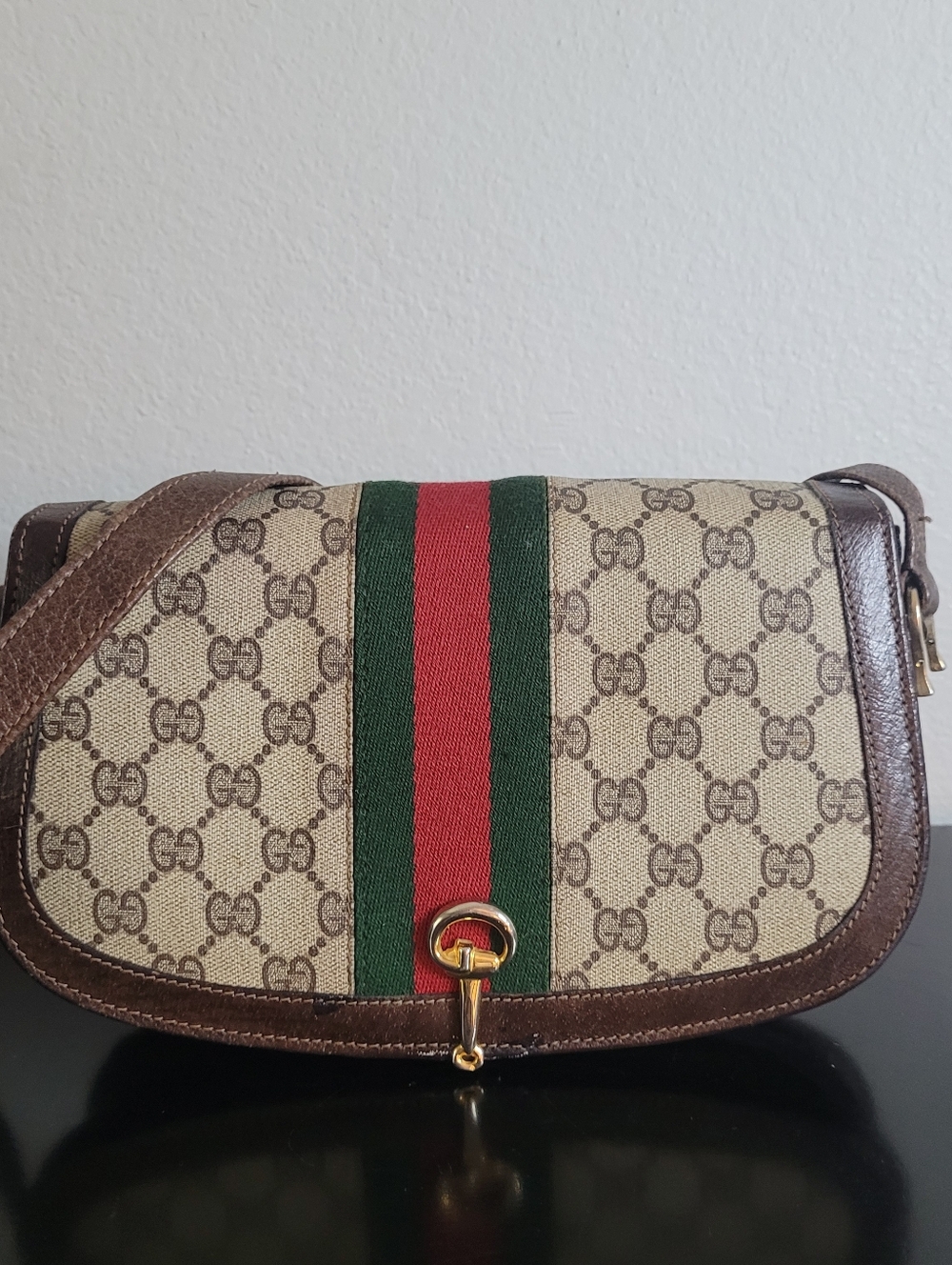 Gucci GG Supreme Ophidia Shoulder Bag - Picture 15 of 16